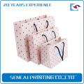 Different sizes gift Wholesale Beauty Girl Print Gift Paper Bags Gift Bag